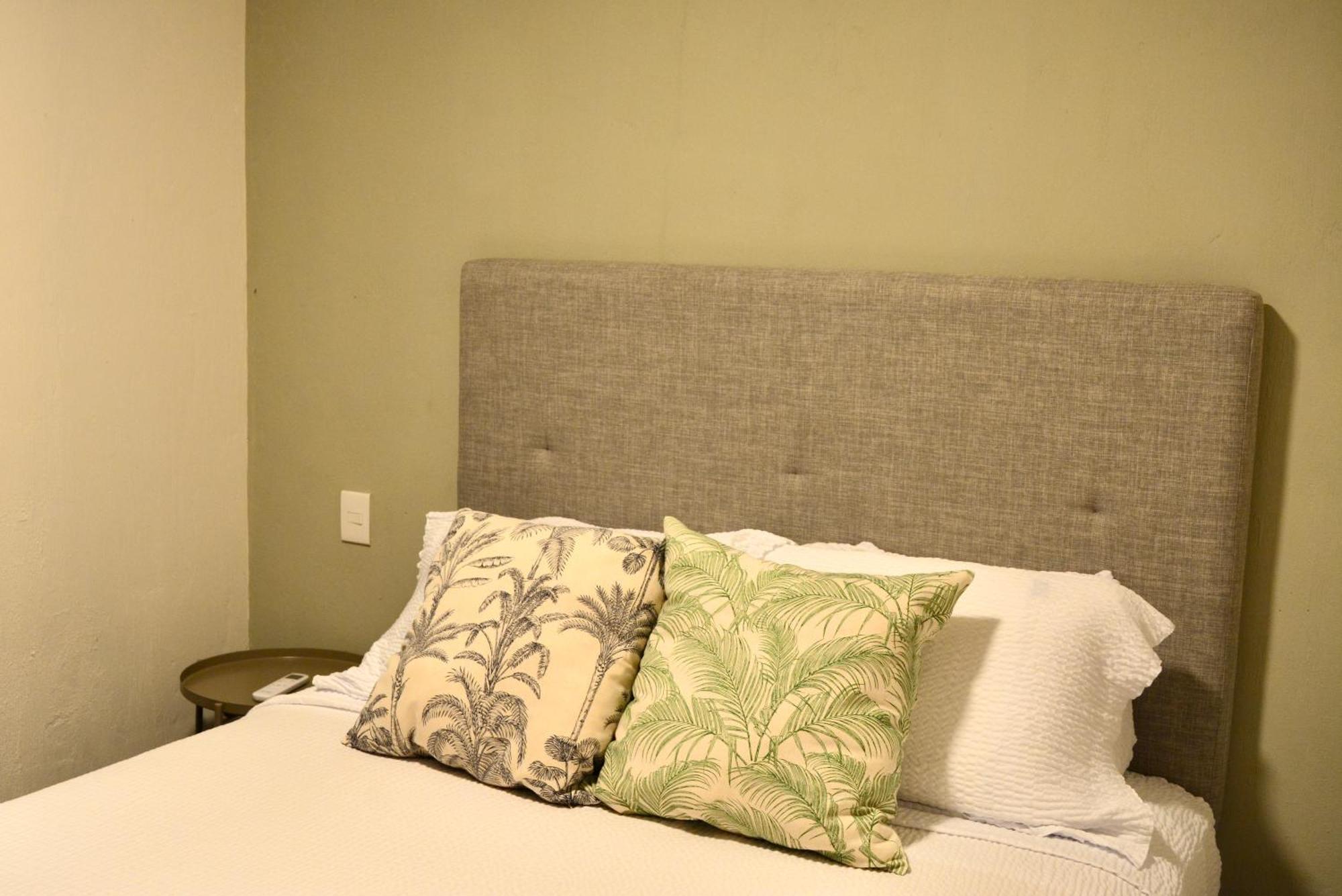 Casa Palmas Hotel Zapopan Bagian luar foto